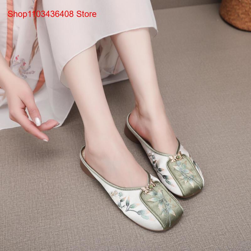 New Embroidered Slippers for H - đánh giá và giá New Ethnic Fashion