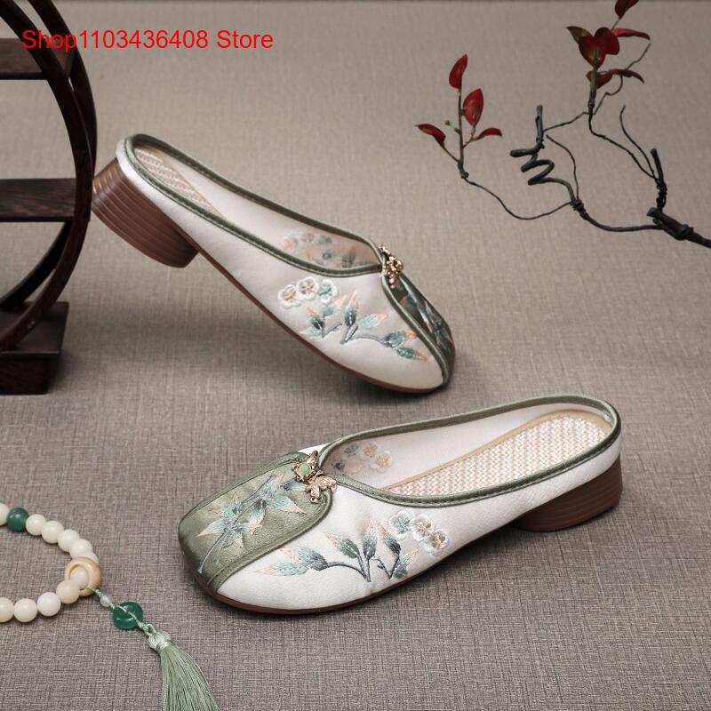 New Embroidered Slippers for H - đánh giá và giá New Ethnic Fashion